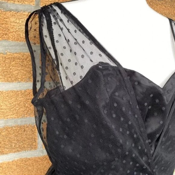 Collectif Courtney Polka Occasion Swing dress 10 - Picture 9 of 13